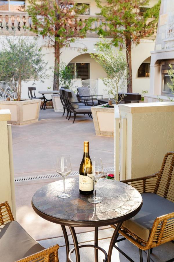 The Lodge At Healdsburg, Tapestry Collection By Hilton Exterior photo