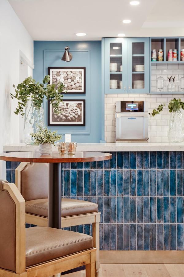 The Lodge At Healdsburg, Tapestry Collection By Hilton Exterior photo