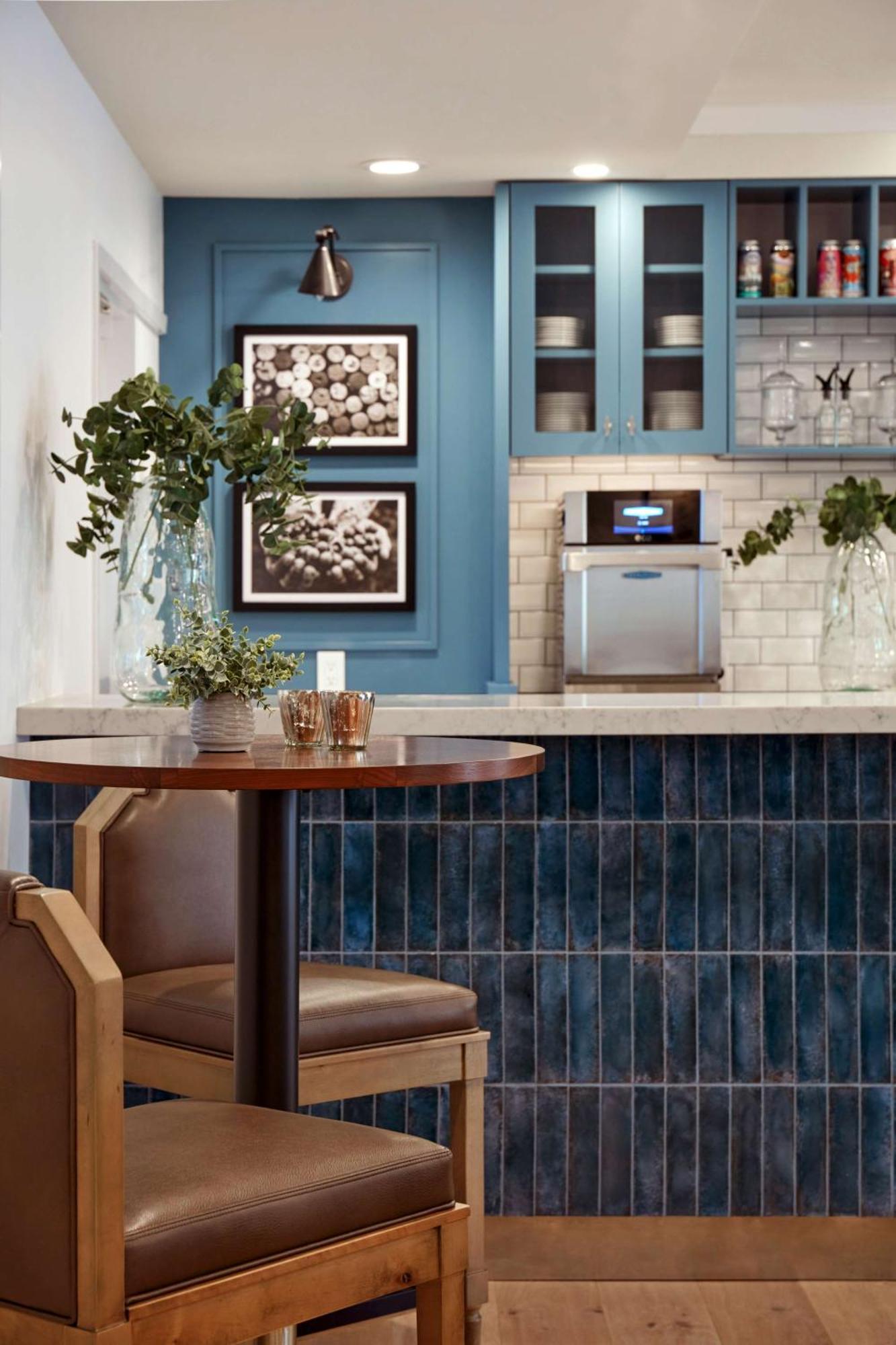 The Lodge At Healdsburg, Tapestry Collection By Hilton Exterior photo
