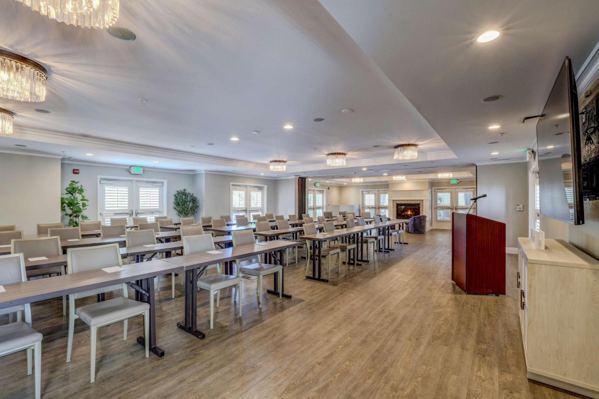 The Lodge At Healdsburg, Tapestry Collection By Hilton Exterior photo